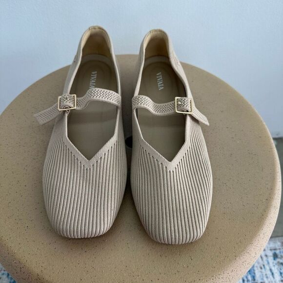 Vivaia Women’s Wide Nude Tan Square-Toe Mary-Jane Margot Mary-Jane - Picture 5 of 11